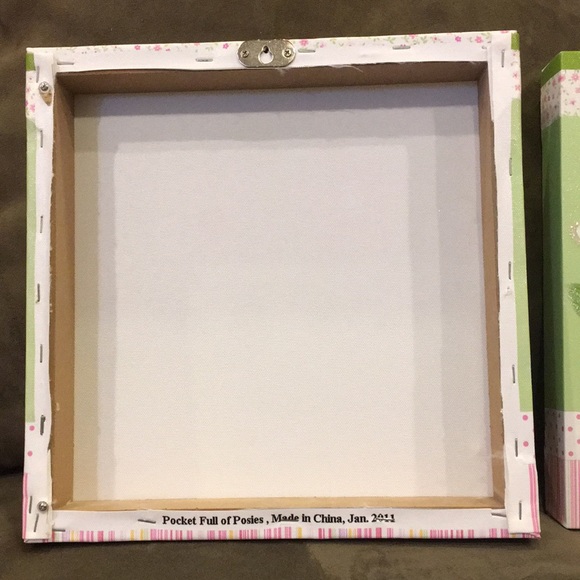 Girl or nursery canvas 12x12 flower wall decor - Picture 5 of 5